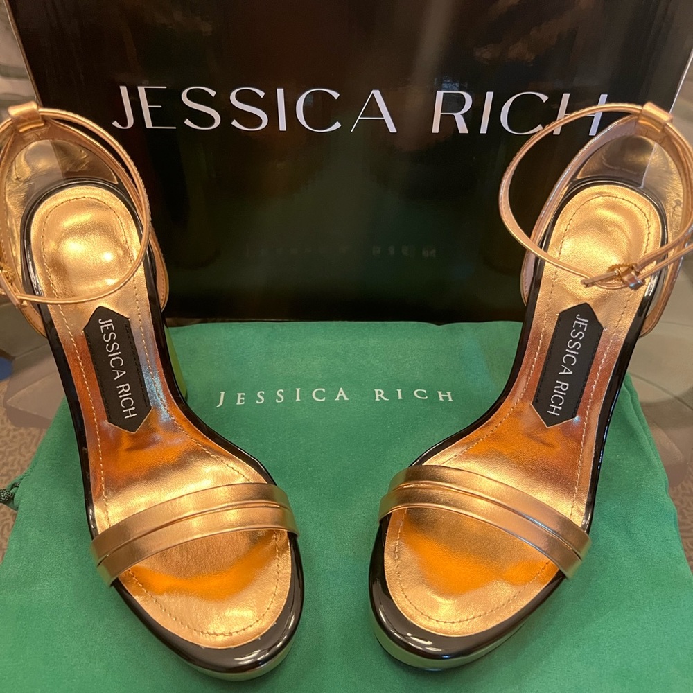 Jessica Rich Platform Sandal